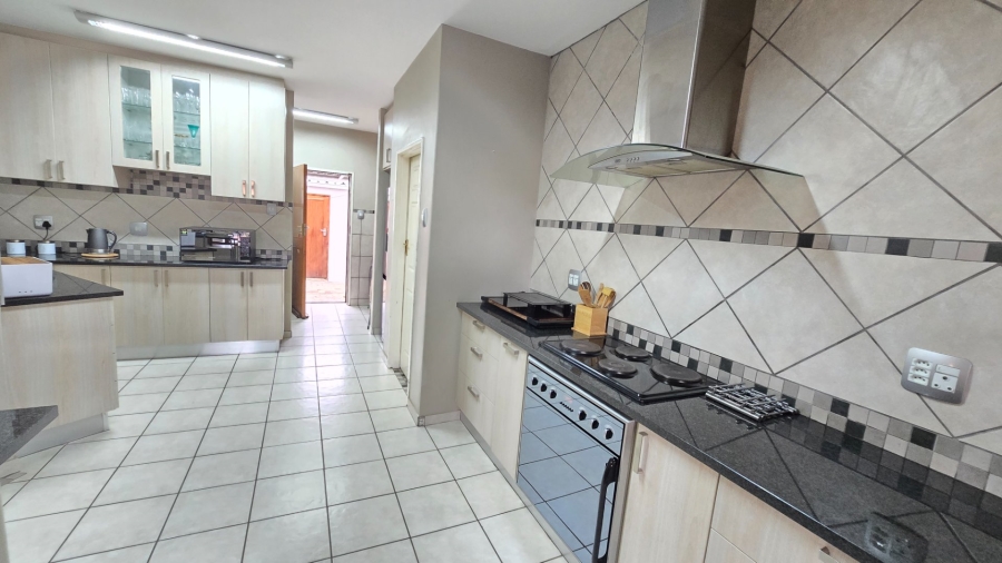 3 Bedroom Property for Sale in Pentagon Park Free State